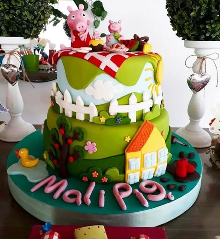 Peppa Pig 🐽 Nuestra pequeña Ari Luissana festejó su cumpleaños #3 con