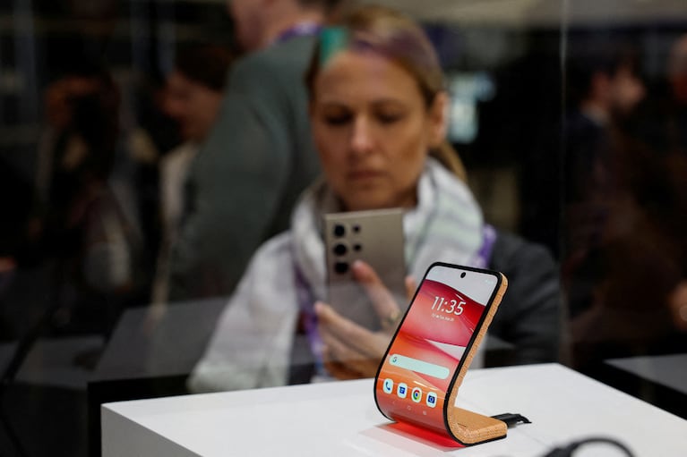 2024 Mobile World Congress en Barcelona. Foto: REUTERS/Albert Gea