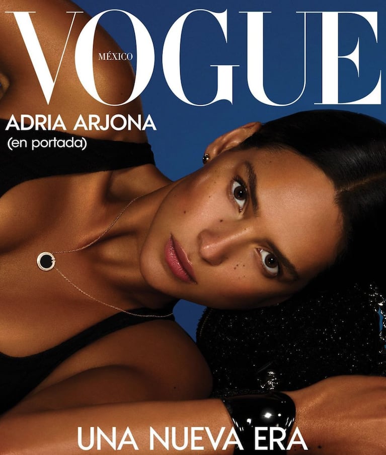 Adria Arjona, tapa de Vogue.