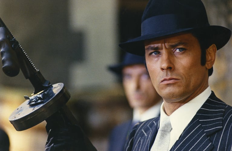 Alain Delon protagonizó una película que se llamó "Borsalino". 