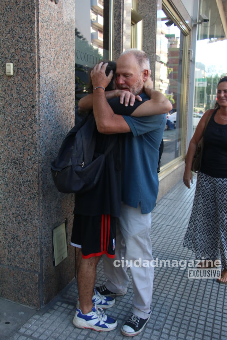 Alex Benn, el padre de Fausto y Antonia, los hijos de Alejandra Darín.