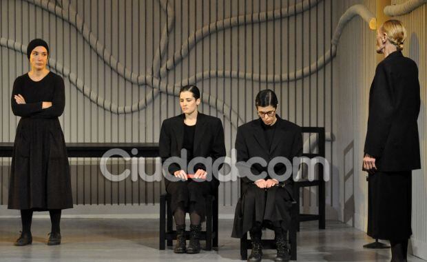 Andrea Bonelli, Flor Torrente, Valentina Bassi y Norma Pons. (Foto: Jennifer Rubio-Ciudad.com)