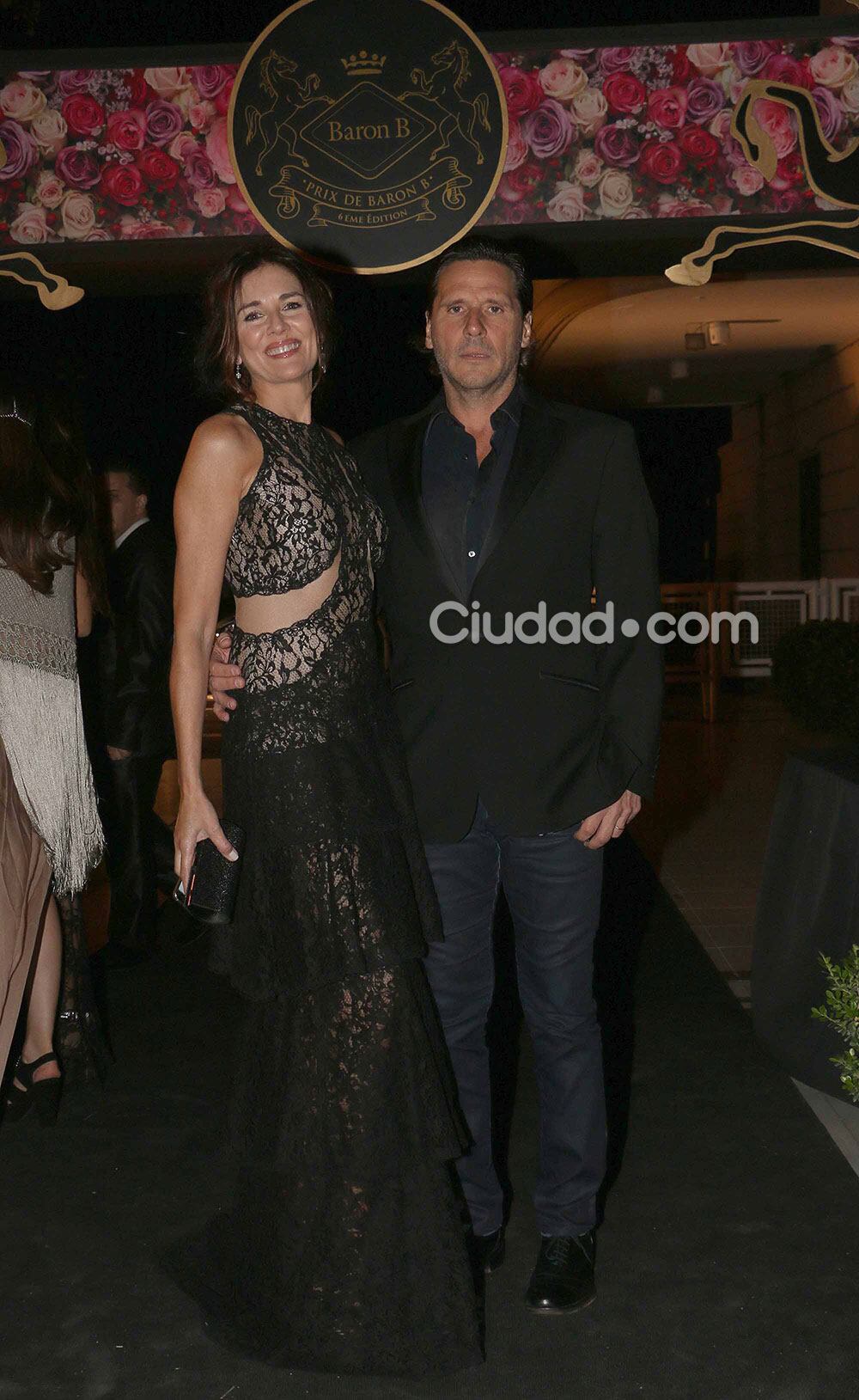 Andrea Frigerio y Lucas Bocchino, de negro. Foto: Movilpress.