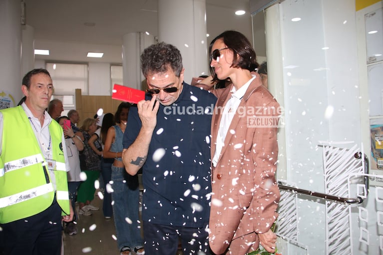 Andrés Calamaro y Natalí Franco se casaron por Civil. (Foto: Movilpress)