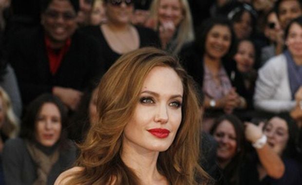 Angelina Jolie, hermosa en la entrega de los Oscar  (Foto: oscar.go.com)