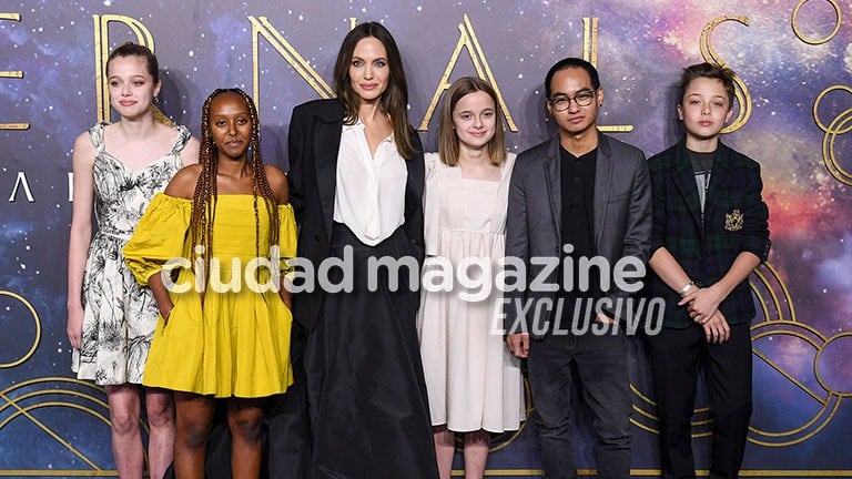 Angelina Jolie y sus hijos brillaron en el estreno de Eternals, la nueva película de superhéroes de Marvel. Foto: Grosby Group.