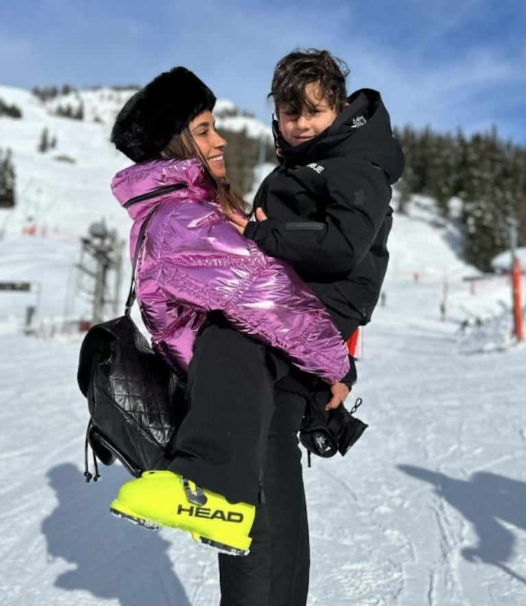 Antonela Roccuzzo y Lionel Messi, de vacaciones en los Alpes: el álbum de fotos en la nieve