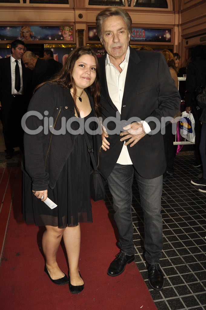 Antonio Grimau y su hija fueron a ver Priscilla. (Foto: Jennifer Rubio-Ciudad.com)