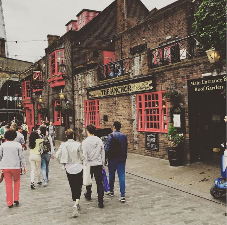 Araceli González y su familia, de rotation por Europa (Fotos: Instagram). 