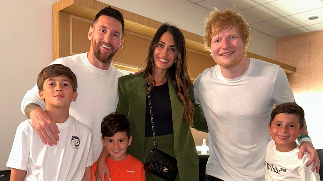 Así es la remera de medio millón de pesos que Mateo Messi usó en el show de Ed Sheeran.