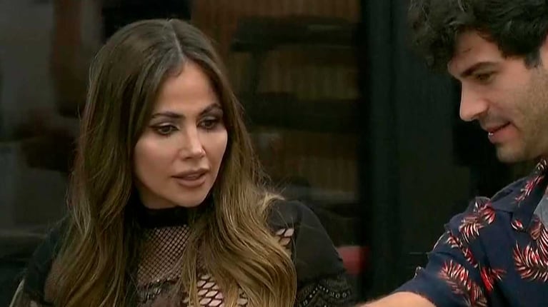 Así fue el regreso de Romina Uhrig a la casa de Gran Hermano 2023 (foto: captura Telefe)