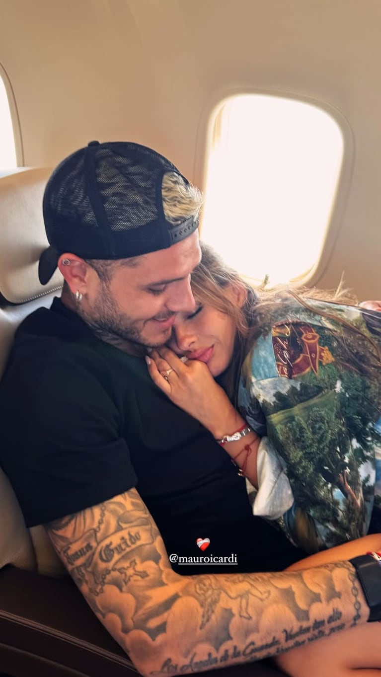 Así reaccionó China Suárez a la filtración de su chat con Wanda Nara: polémico emoji y foto con Mauro Icardi