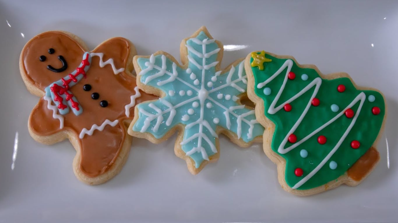 Así se hacen las galletitas navideñas para la felicidad de los chicos 