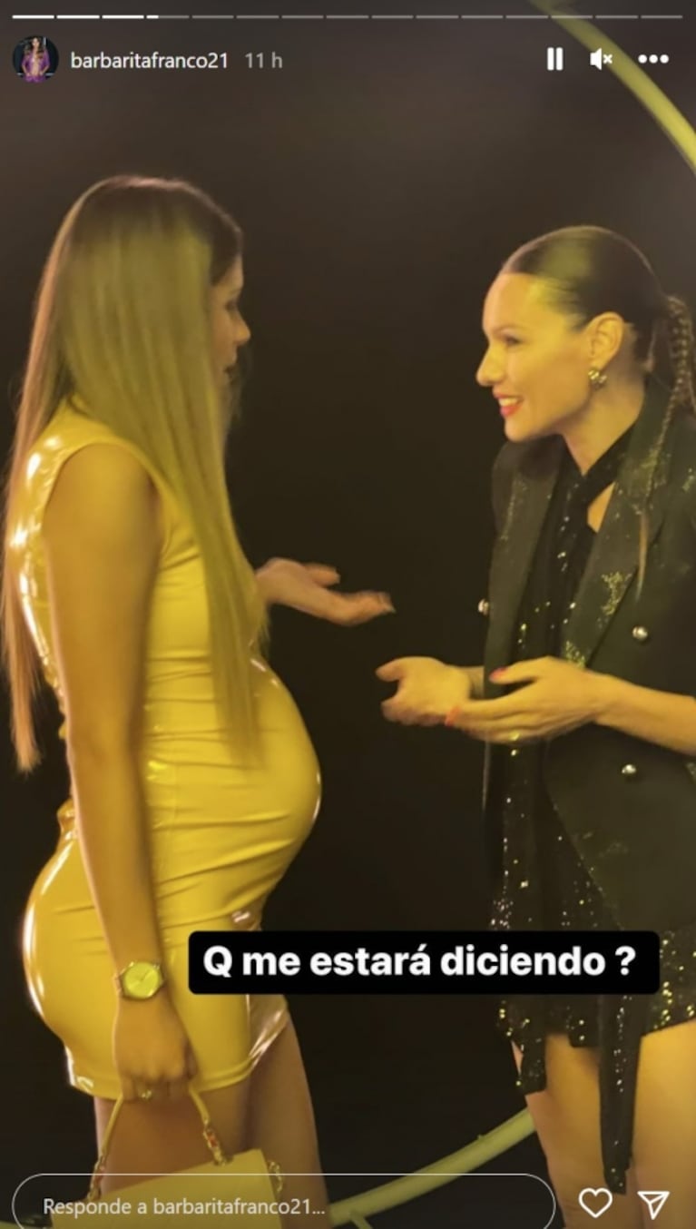 Barby Franco lució su pancita de embarazada con un vestido amarillo engomado 