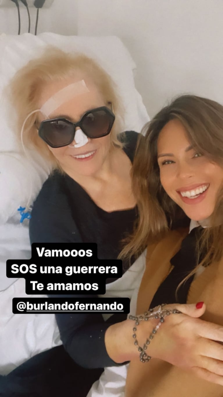 Barby Franco visitó a su suegra internada por dos ACV y le mostró su pancita de embarazada