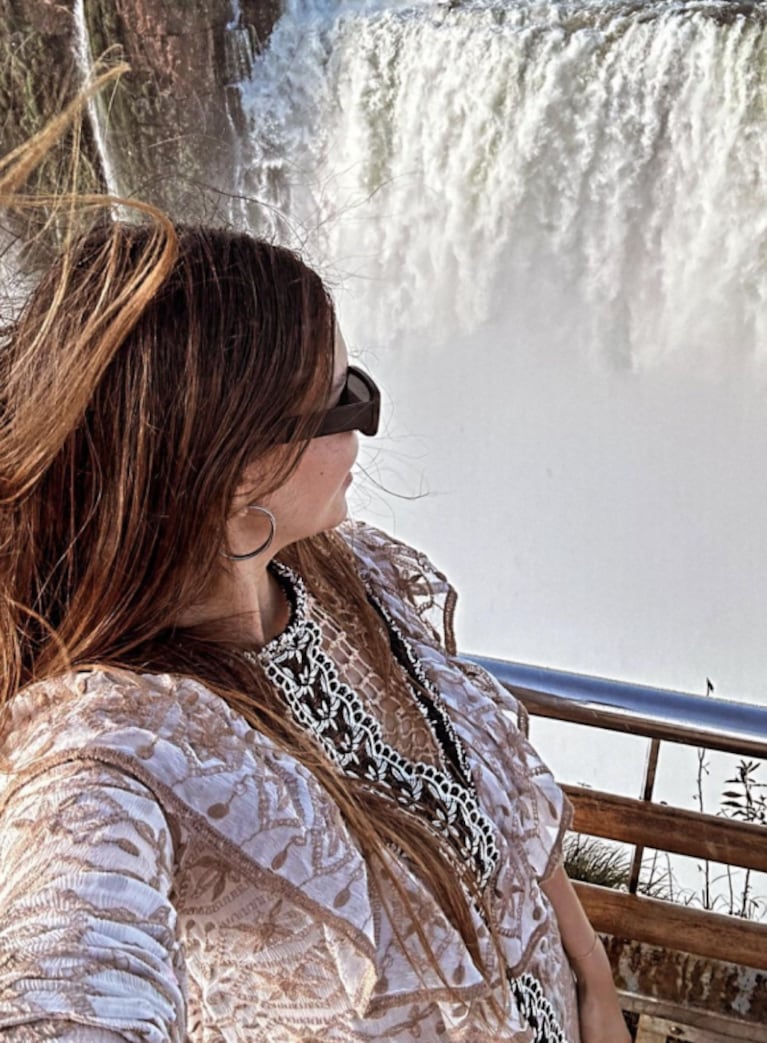 Barby Franco y Fernando Burlando mostraron lo grande que está su hija Sarah: las fotos en las Cataratas del Iguazú