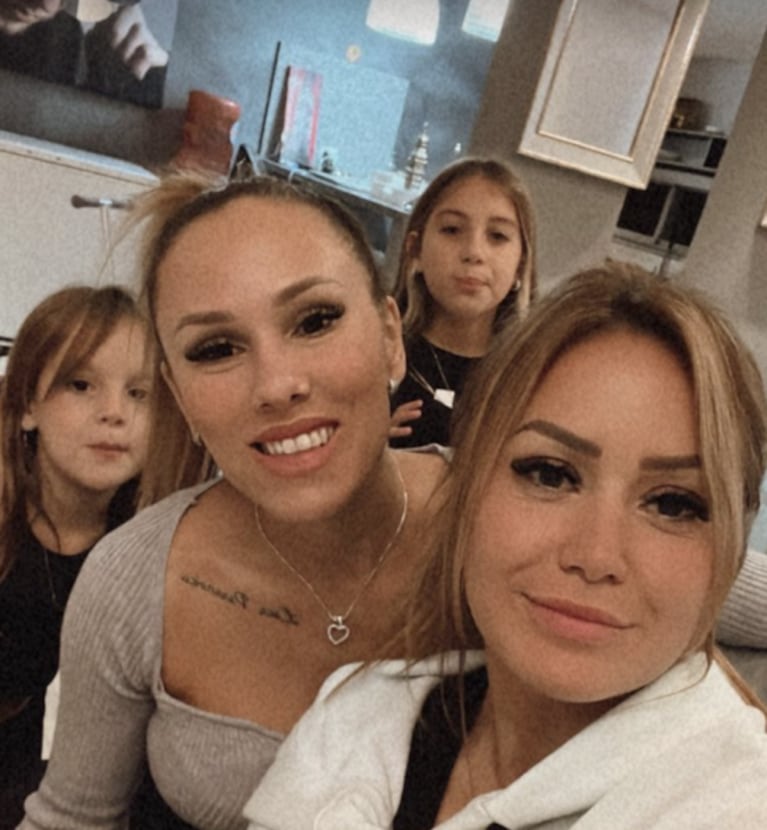 Barby Silenzi se mostró compinche con Karina La Princesita en el cumpleaños del Polaco tras su separación