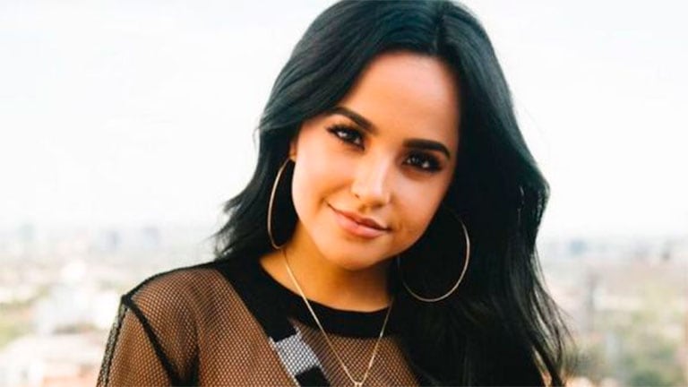 Becky G: En mi generación es muy fácil sentirte afectado por la presión