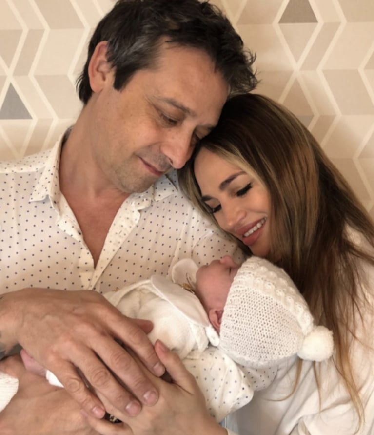 Belén Francese celebró el primer mes de su hijo: "Llenaste nuestras vidas de amor"