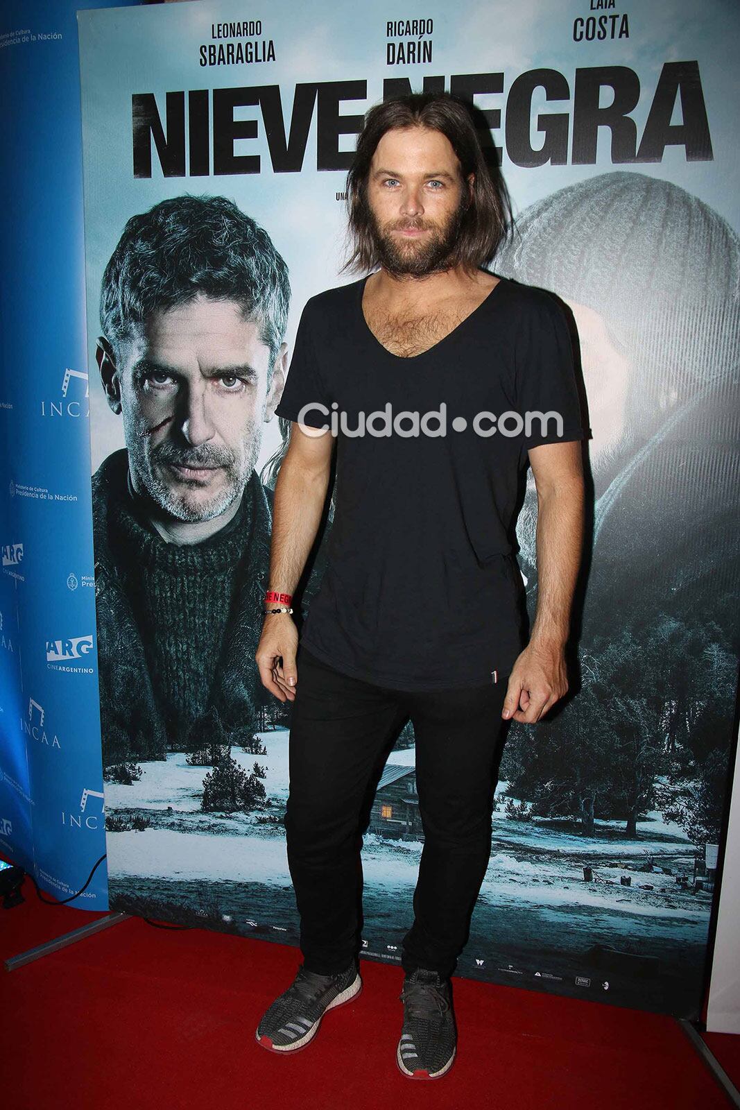 Benjamín Amadeo en la avant premiere de Nieve Negra. (Foto: MovilPress - Ciudad.com)