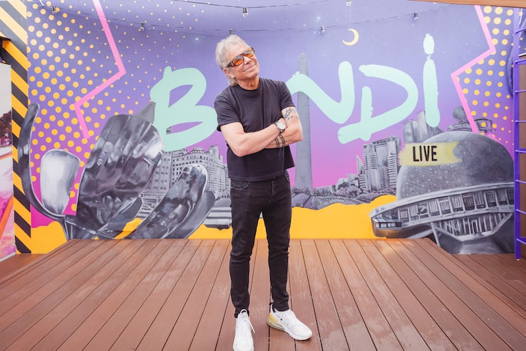 Beto Casella en los estudios de Bondi, el nuevo streaming de Mandarina Contenidos.