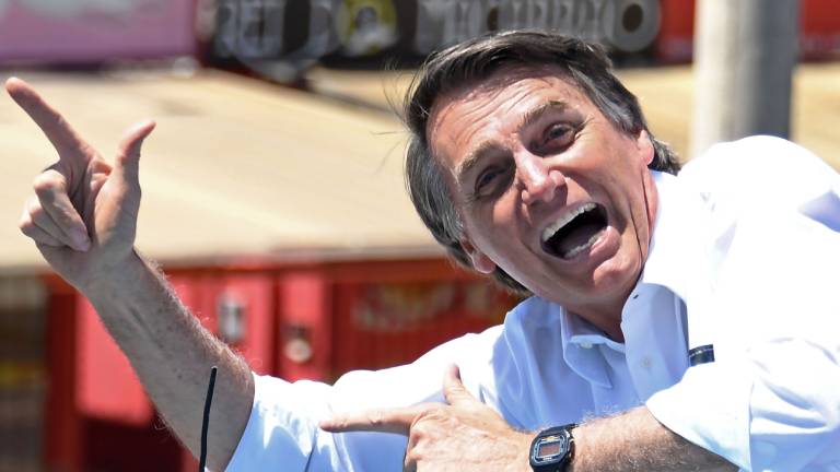 Bolsonaro dijo que un spray israelí contra el cáncer será revolucionario para tratar el coronavirus