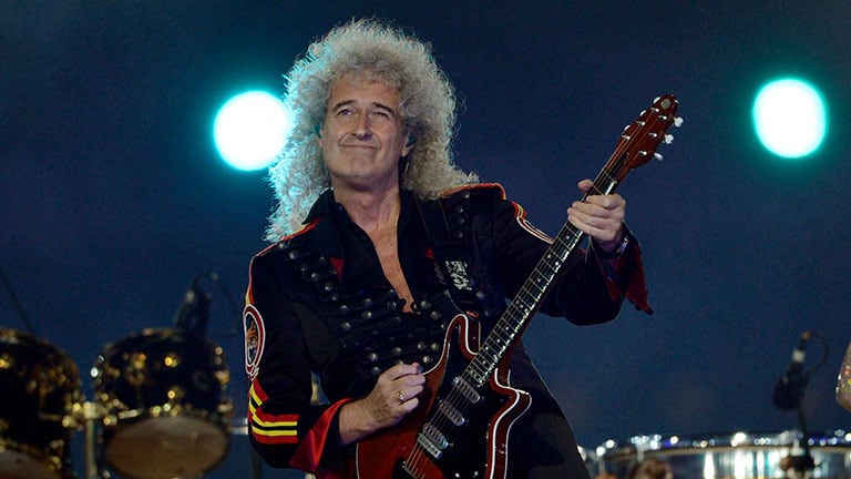 Brian May: canceló su gira por problemas de salud.