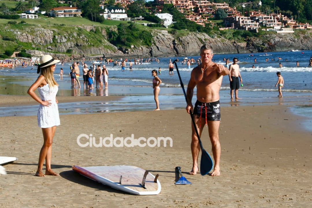 Burlando y Barbie se divirtieron en el mar. (Foto: PC3/Ciudad.com)