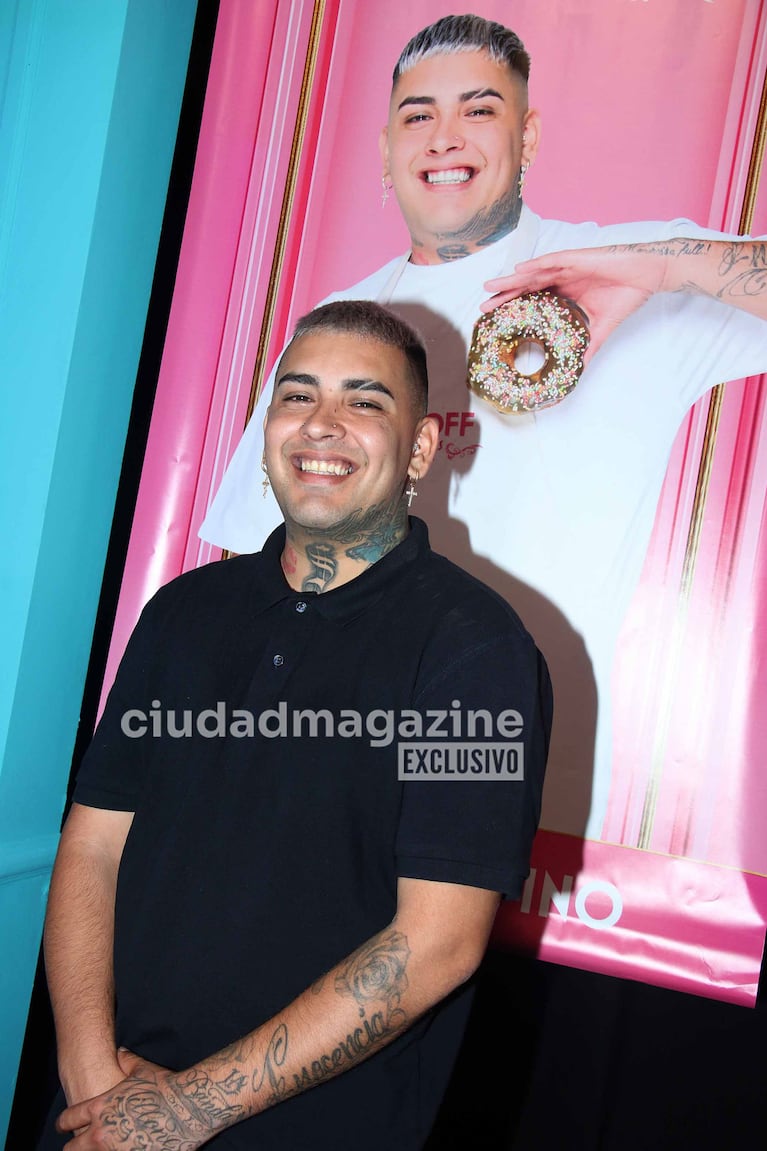 Callejero Fino en la presentación de Bake Off Famosos Argentina (Foto: Movilpress).