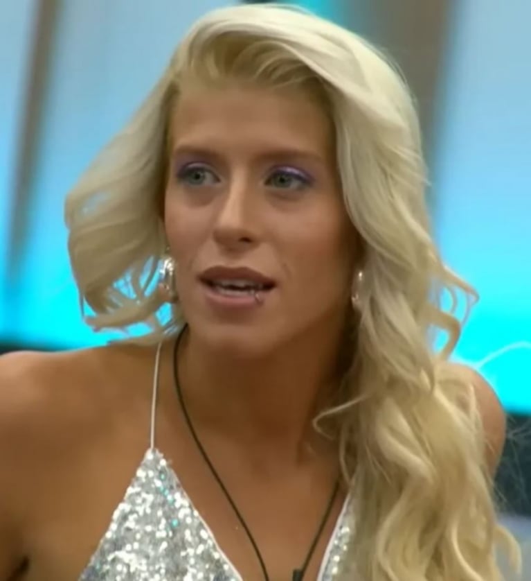 Camila de Gran Hermano reveló que "icardeó" a su hermana y es ahora la más odiada de la casa