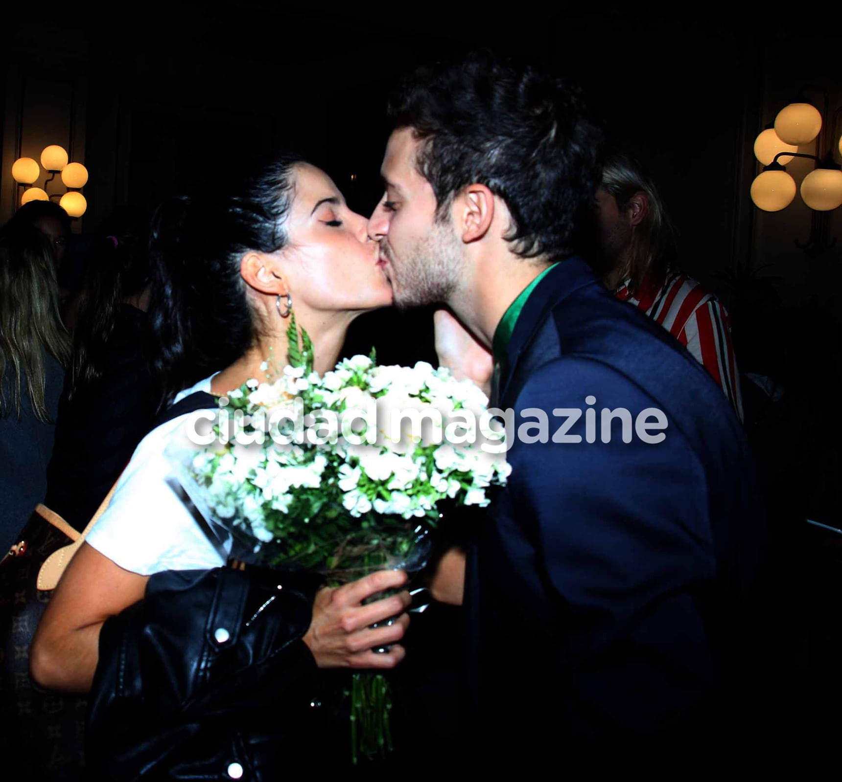 Cande Molfese y  Ruggero Pasquarelli en la función de prensa de La Llamada. (Foto: Movilpress)