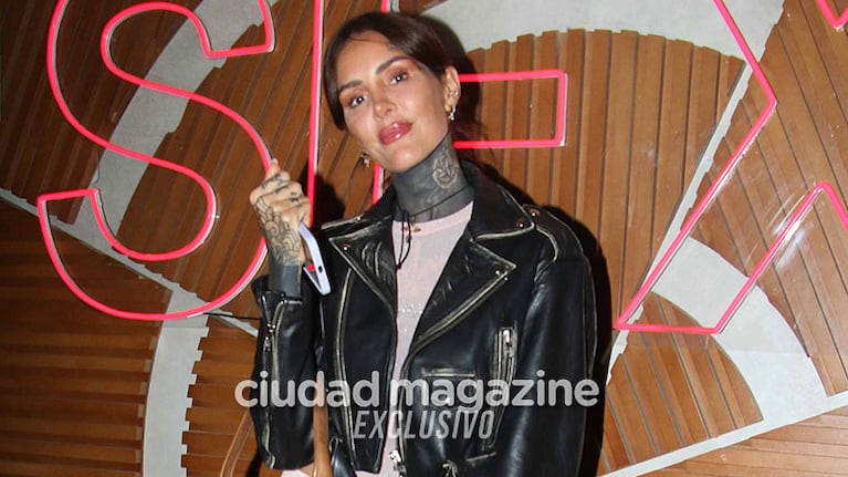 Cande Tinelli fue al teatro a ver la obra SEX (Fotos: Movilpress). 