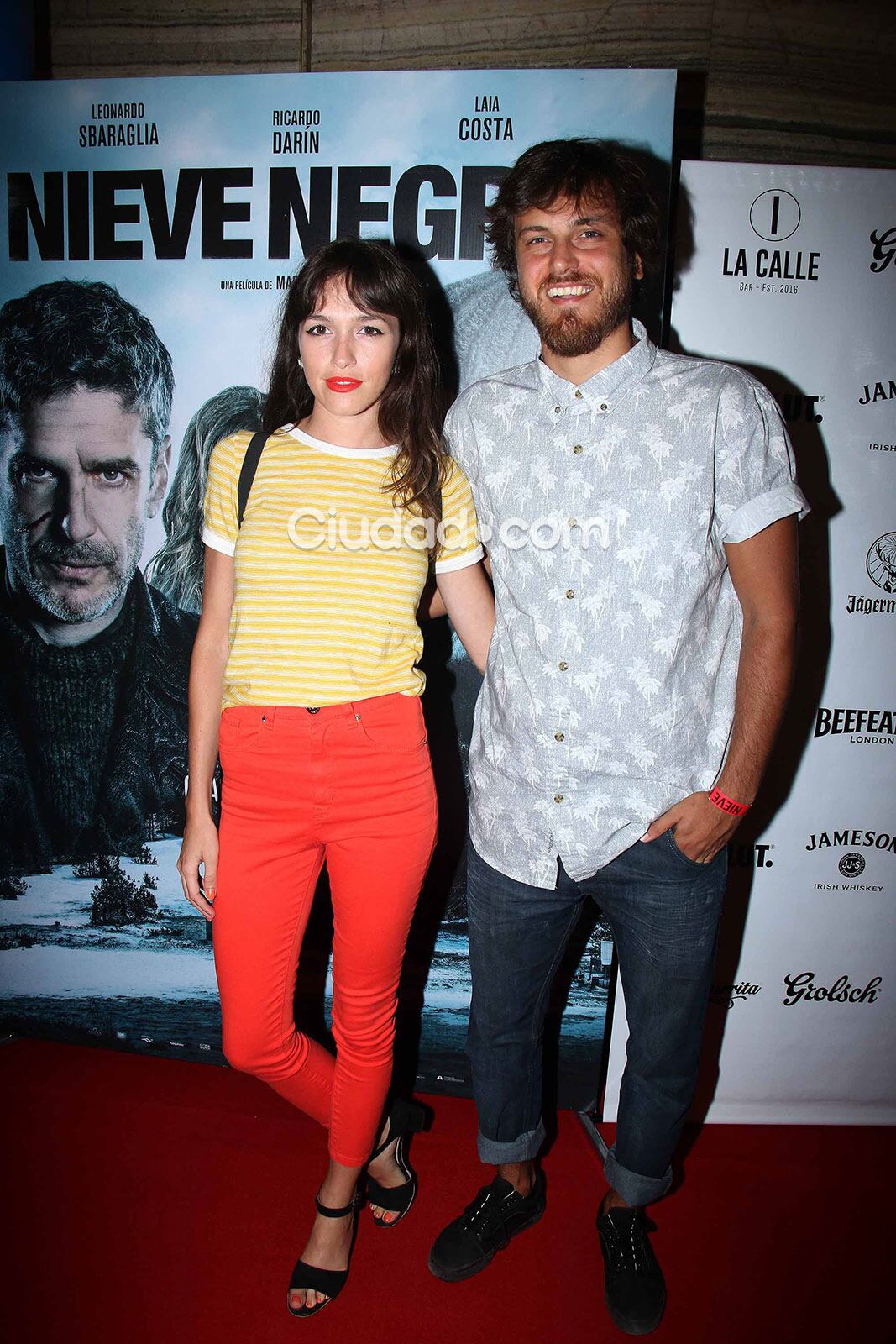 Candela Vetrano y Andrés Gil en la avant premiere de Nieve Negra. (Foto: MovilPress - Ciudad.com)