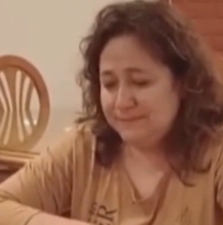 Captura del video de "Rosita" hablándole a sus empleados.