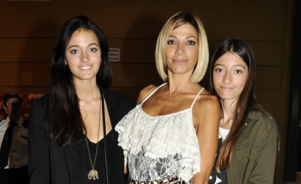 Catherine Fulop con sus hijas Oriana y Tiziana. (Foto: Jennifer Rubio)