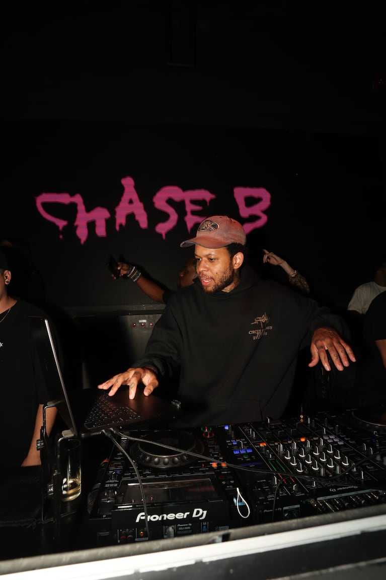 Chase B