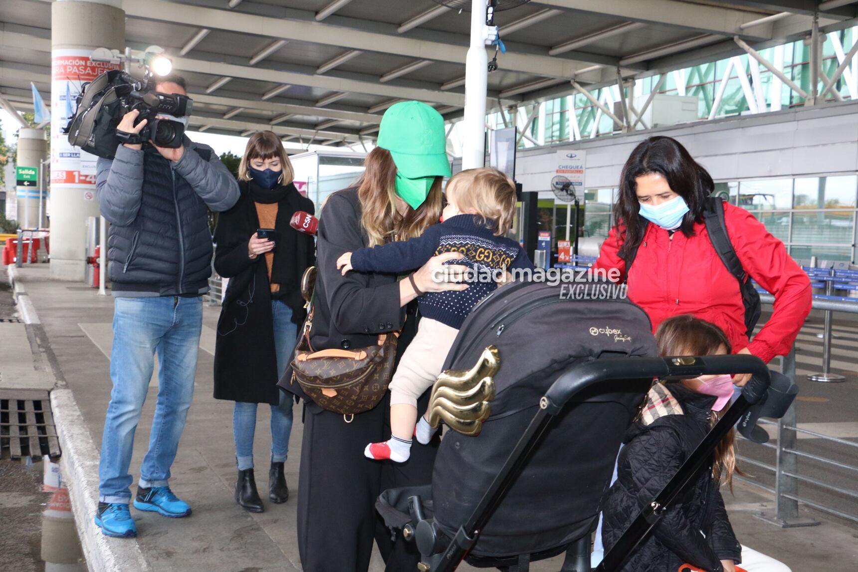 China Suárez partió rumbo a España tras su ruptura de Benjamín Vicuña (Fotos: Movilpress).