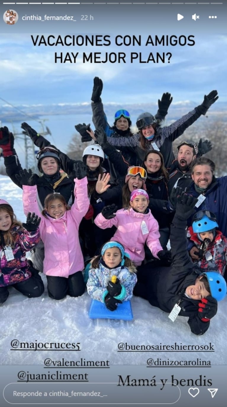 Cinthia Fernández posteó las fotos más divertidas con sus hijas en la nieve de Bariloche