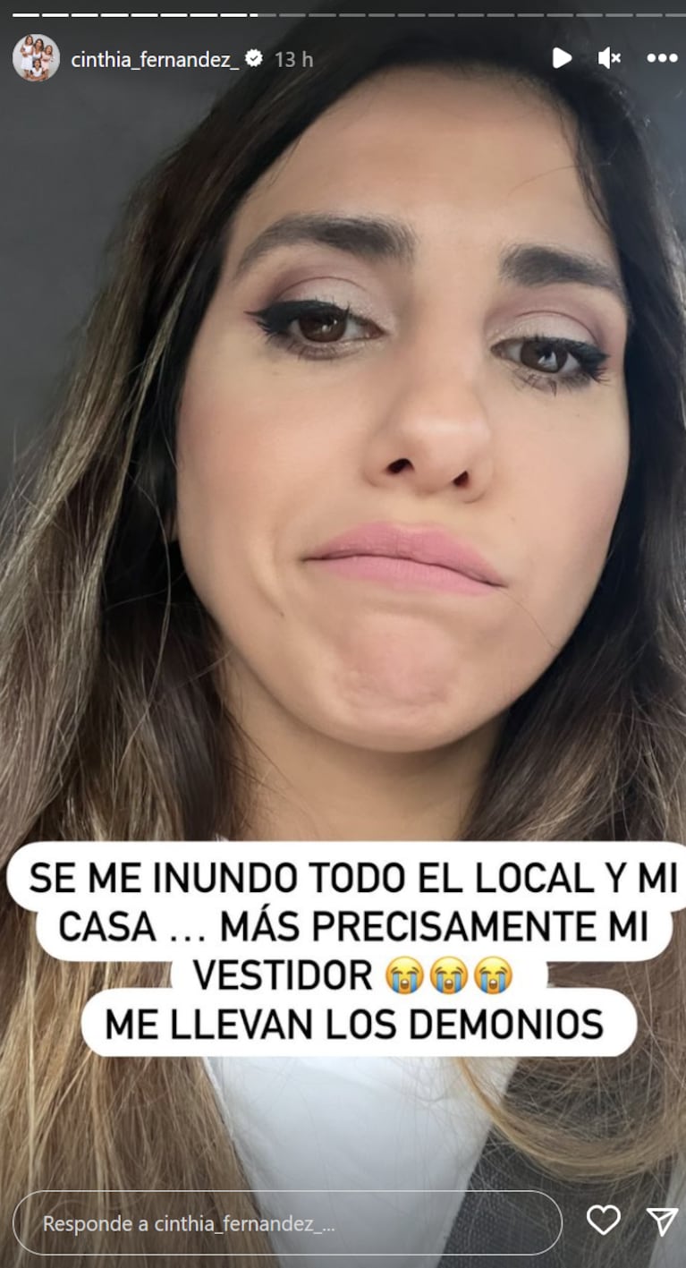 Cinthia Fernández sufrió una inundación en su local y compartió el video angustiada: “La re p…”