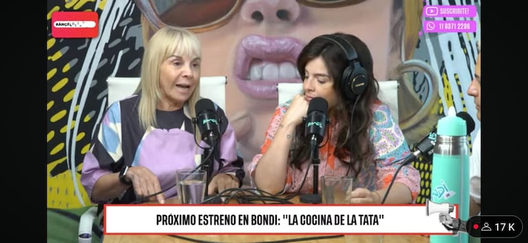 Claudia Villafañe y Dalma Maradona en Bondi.