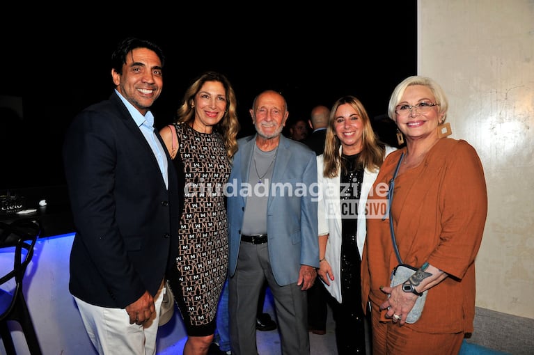 Coco Fernández, María Eugenia Clemente, Carmen Barbieri en la despedida de fin de año de Empezar el Día, Mañanísima y La Jaula de la Moda (RS Fotos).