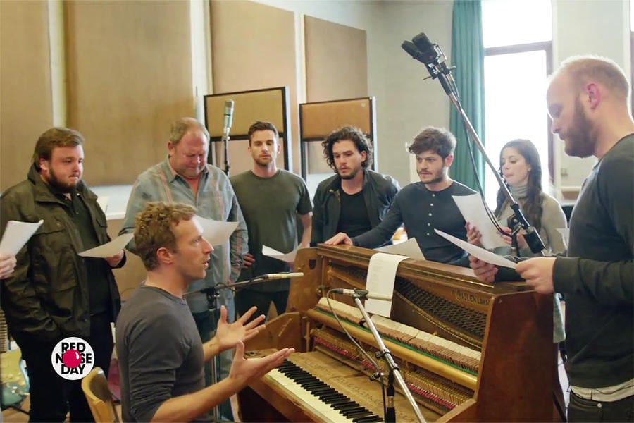 Coldplay y elenco de Game of Thrones se reunieron en una parodia para Red Nose Day   