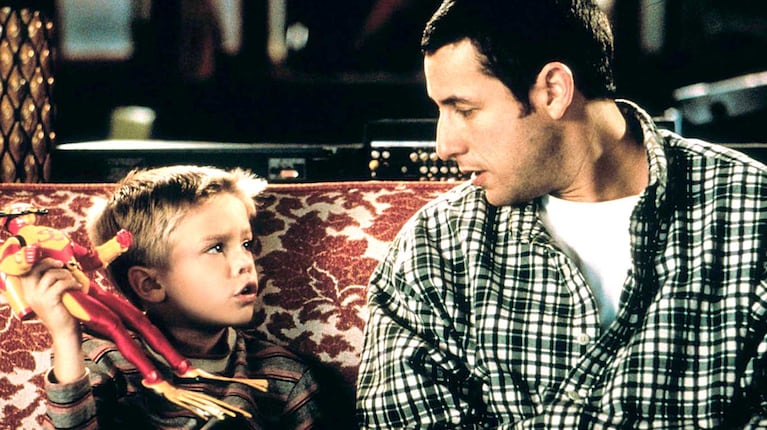 Cole Sprouse con Adam Sandler en Un papá genial (Foto: Sony Pictures)