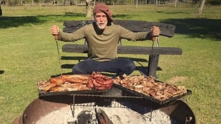 Cómo es la mansión de Gabriel Batistuta: estilo antiguo, parrilla gigante y campo de 129 mil hectáreas 