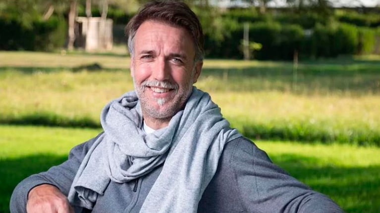 Cómo es la mansión de Gabriel Batistuta: estilo antiguo, parrilla gigante y campo de 129 mil hectáreas 