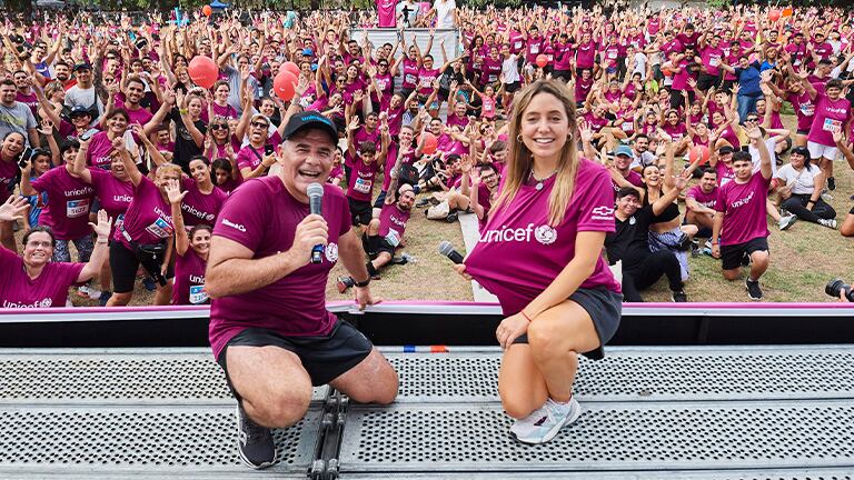 Con la conducción de Julián Weich y Sofía Martínez, volvió la Carrera UNICEF por la Educación