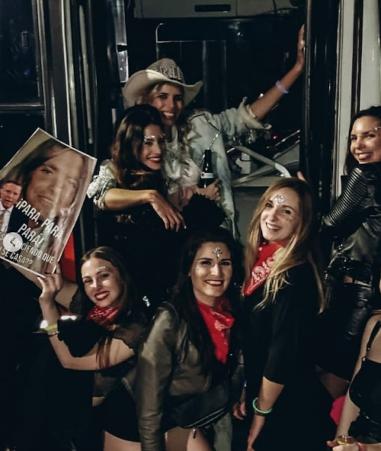 Coni Mosqueira tuvo su despedida de soltera: look cowgirl mega sensual y memes de Alejandro Fantino