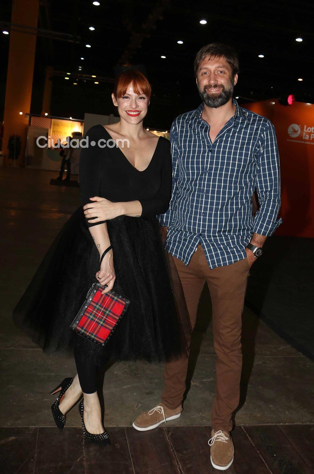 Connie Ansaldi y su novio Quino Oneto Gaona en la feria Puro Diseño. (Foto: Movilpress)