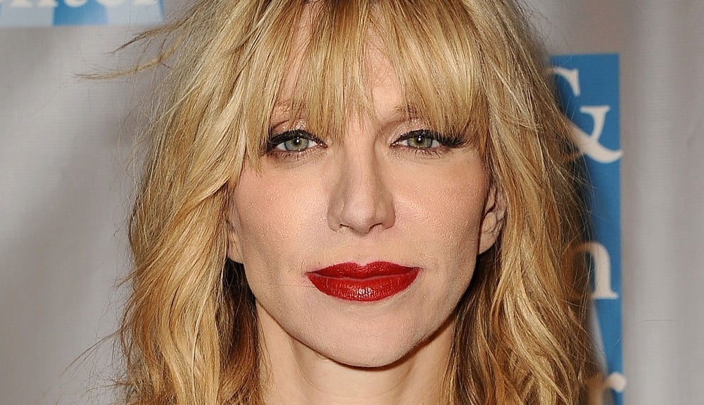 Courtney Love considera que estar a la moda es un conductor de ideas 