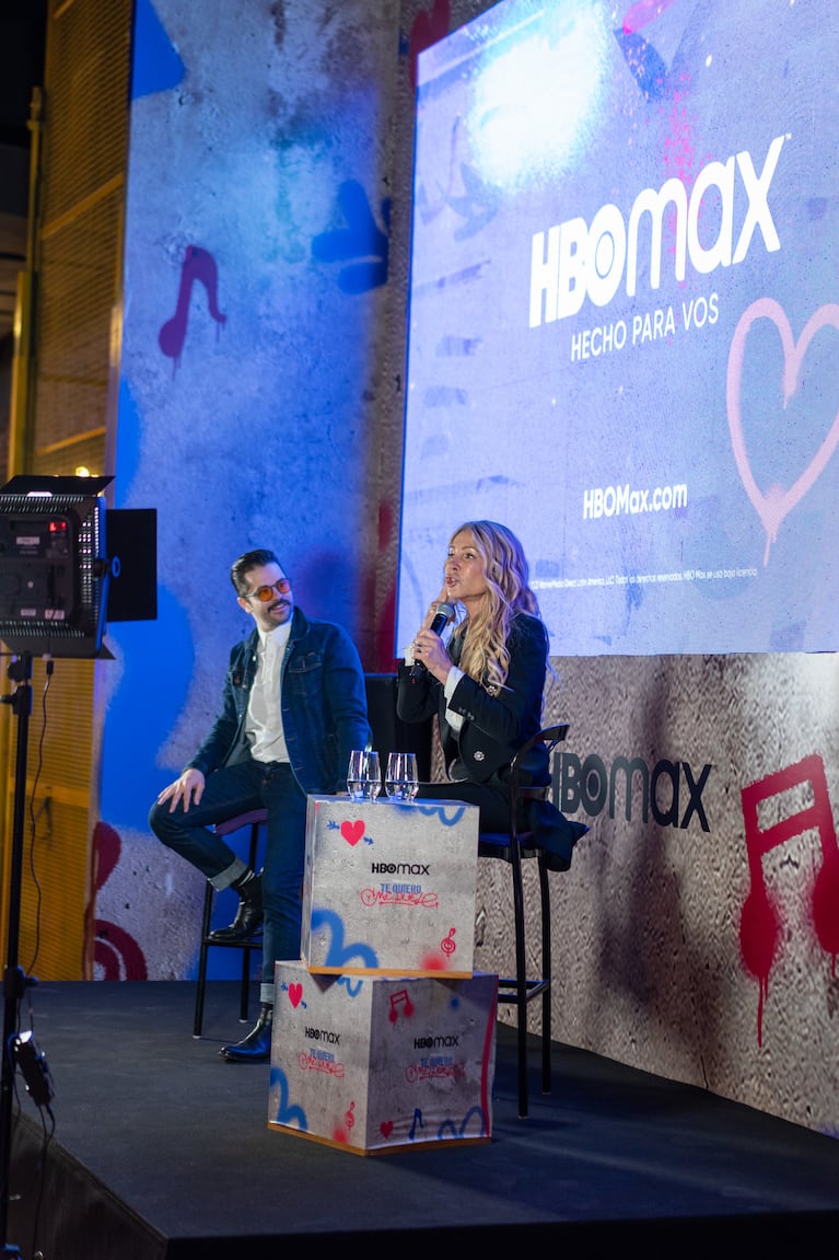 Cris Morena y Felipe Colombo en la presentación de Te quiero y me duele. Foto: Gentileza prensa HBO Max